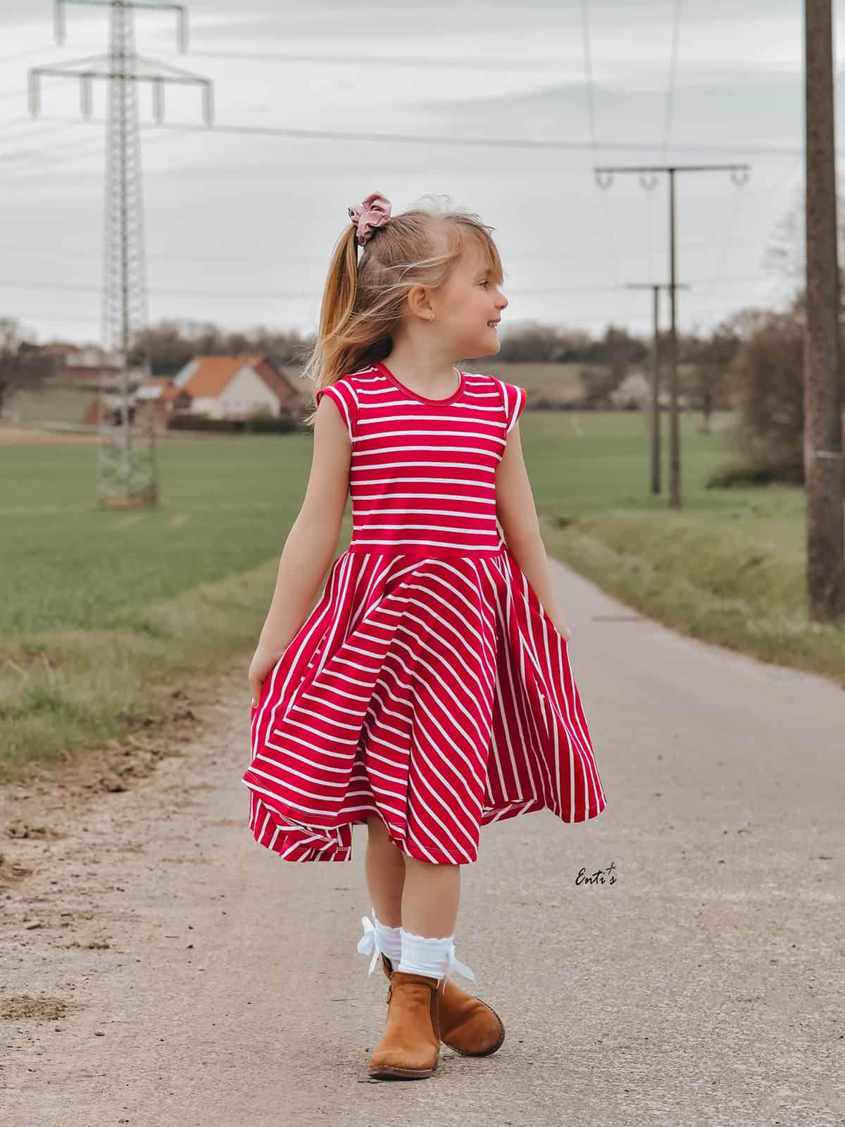 Schnittmuster Twirly Dress 62-146 [Digital] - Sewando