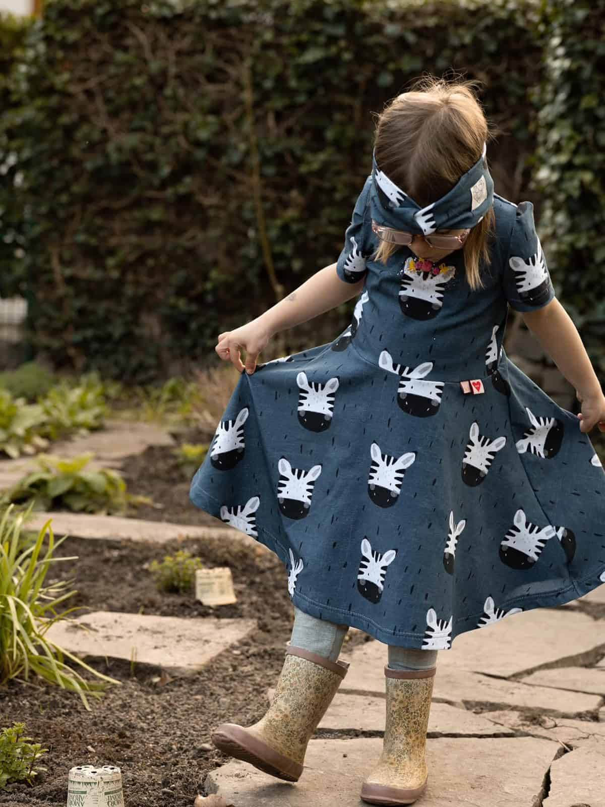Schnittmuster Twirly Dress 62-146 [Digital] - Sewando