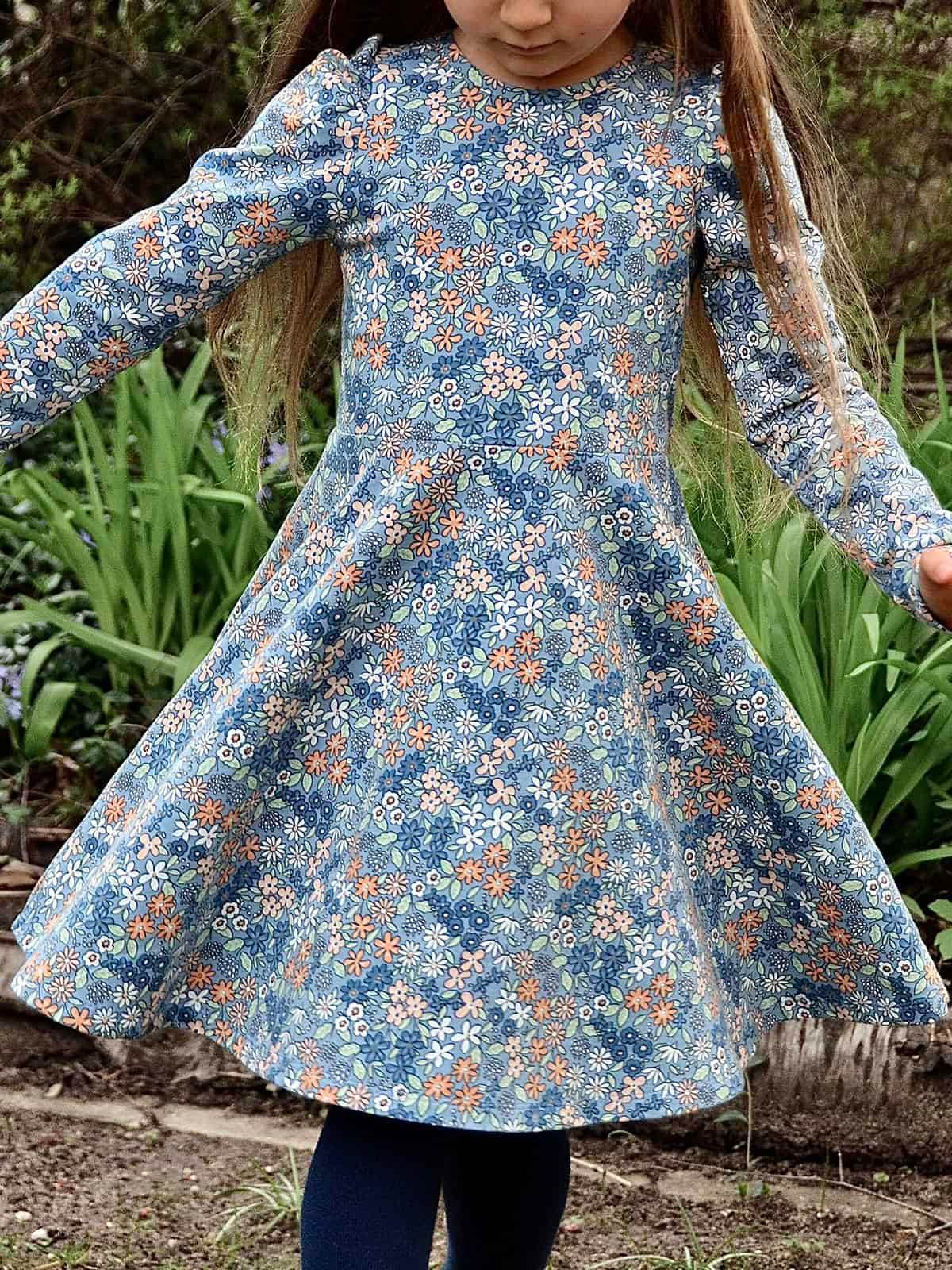 Schnittmuster Twirly Dress 62-146 [Digital] - Sewando