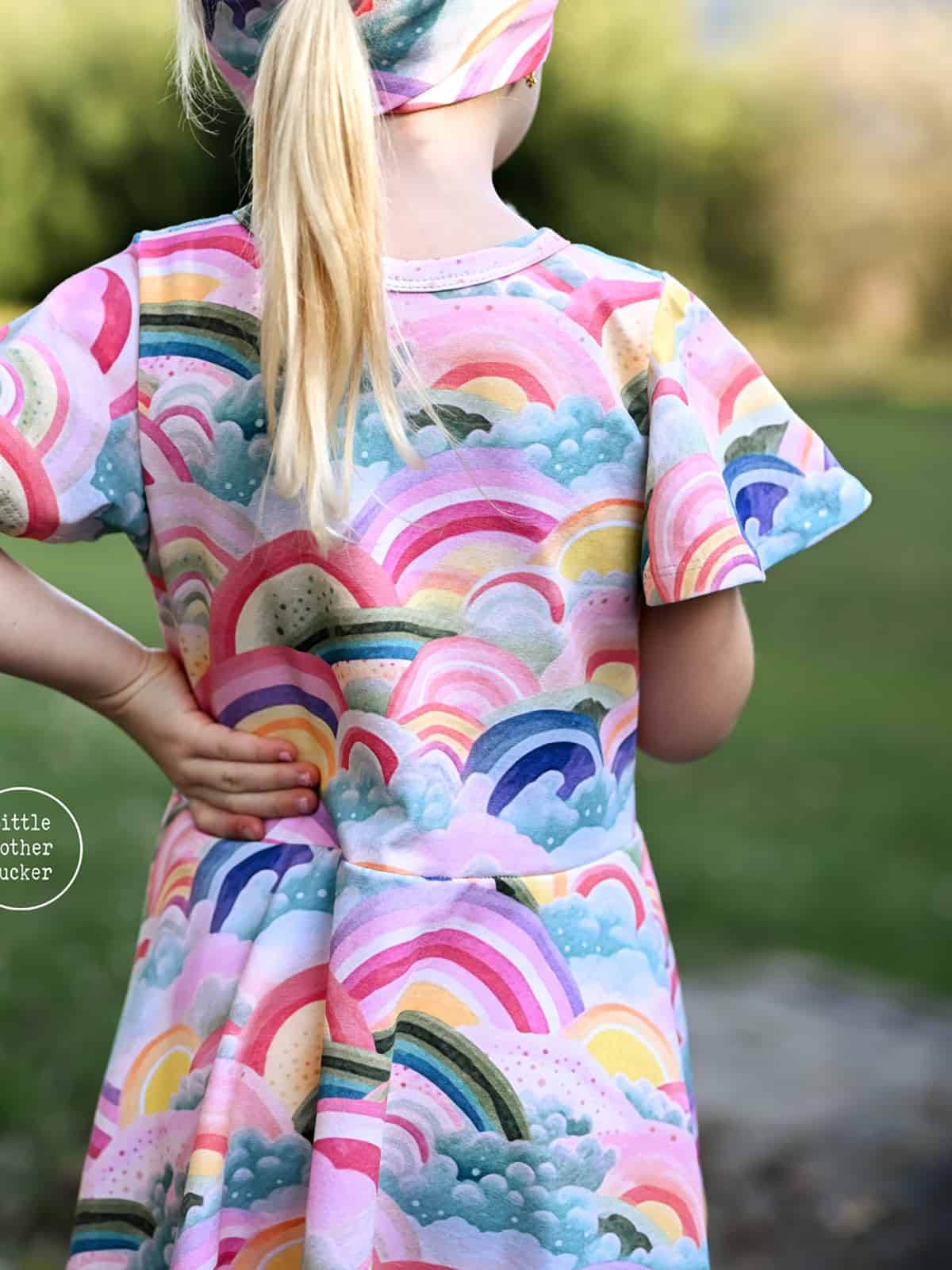 Schnittmuster Twirly Dress 62-146 [Digital] - Sewando