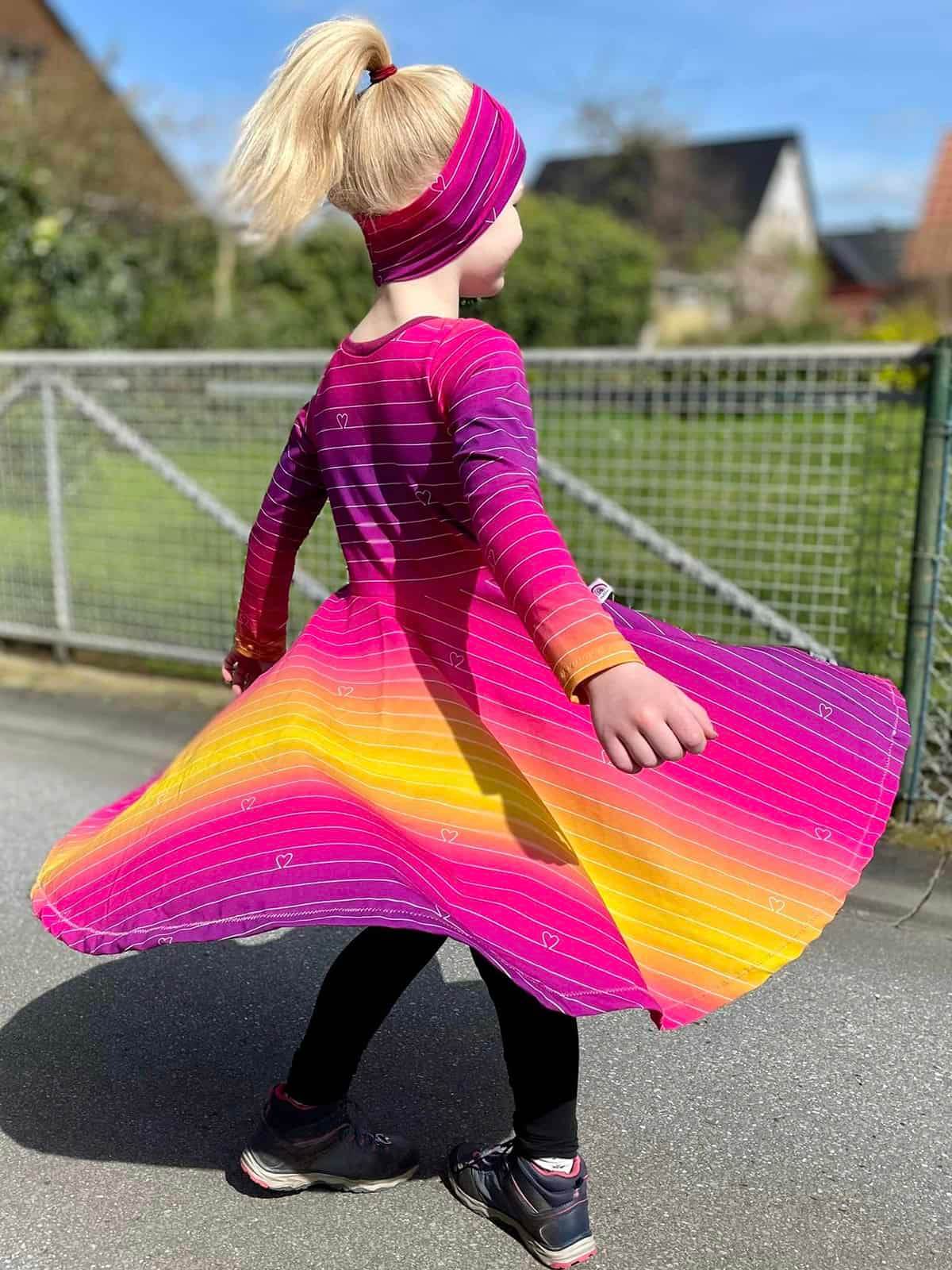 Schnittmuster Twirly Dress 62-146 [Digital] - Sewando