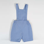 Schnittmuster Latzhose MAX in blauen Streifen, geeignet für Babys und Kinder, bequem und praktisch.