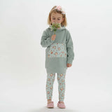 Schnittmuster Hoodie und Leggings ARWEN für Mädchen, Kapuzenpullover und Leggings im floralen Design.