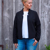 Schnittmuster SOLENE - Jacke, Blazer mit optionalen Reißverschlusstaschen Gr. 34-54 - Sewando