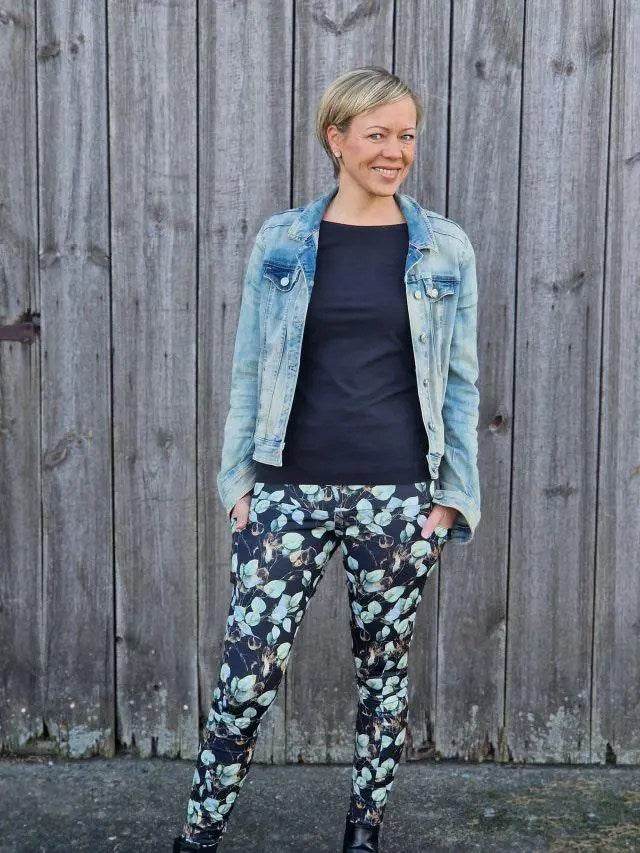 Schnittmuster Sporthose Zirkon Gr. A - M DE/EN/FR - Sewando