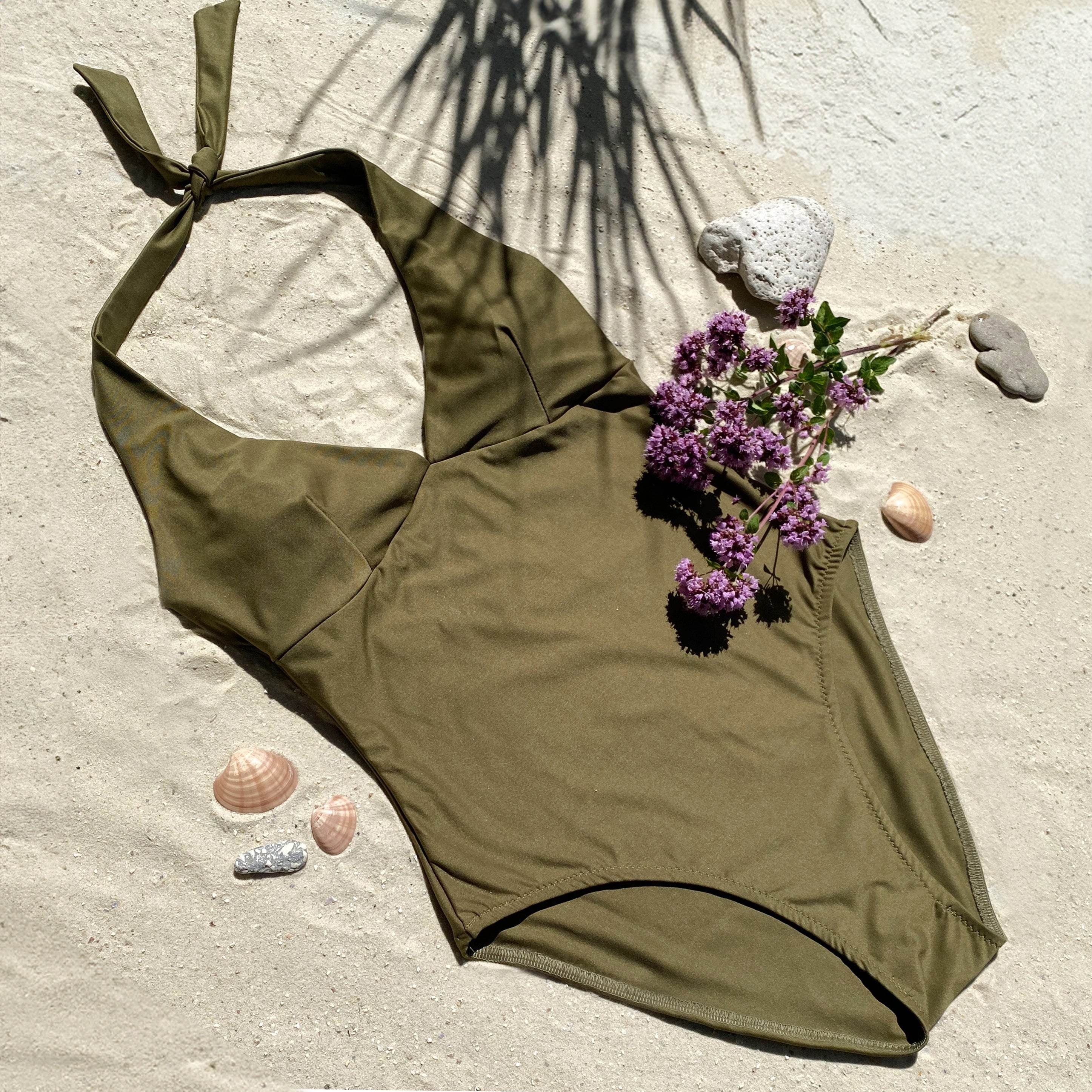 Badeanzug FRAU SONIA | Schnittmuster XS-XXL : - Sewando