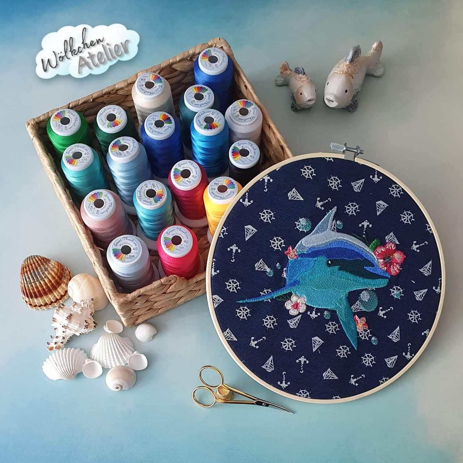 Delfin Stickdatei – ein Hauch von Ozean für deine Stickmaschine - Sewando