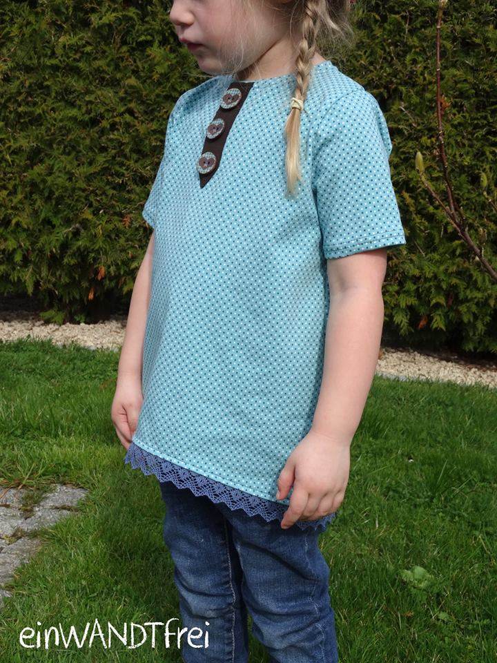 Schnittmuster timtom No.33 Shirt mit Vokuhila-Saum und optionalen Strick- oder Häkeldetails Gr.86-128 - Sewando