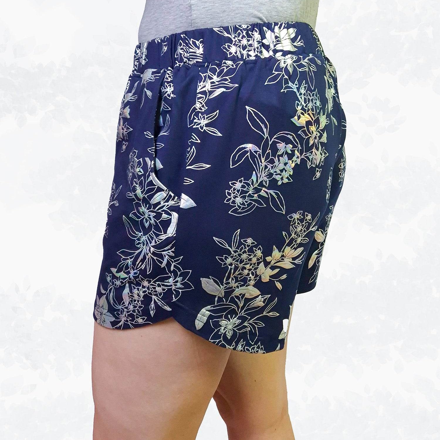 Schnittmuster Anni - Lässige Shorts mit Gummizug Gr. 34-50 - Sewando