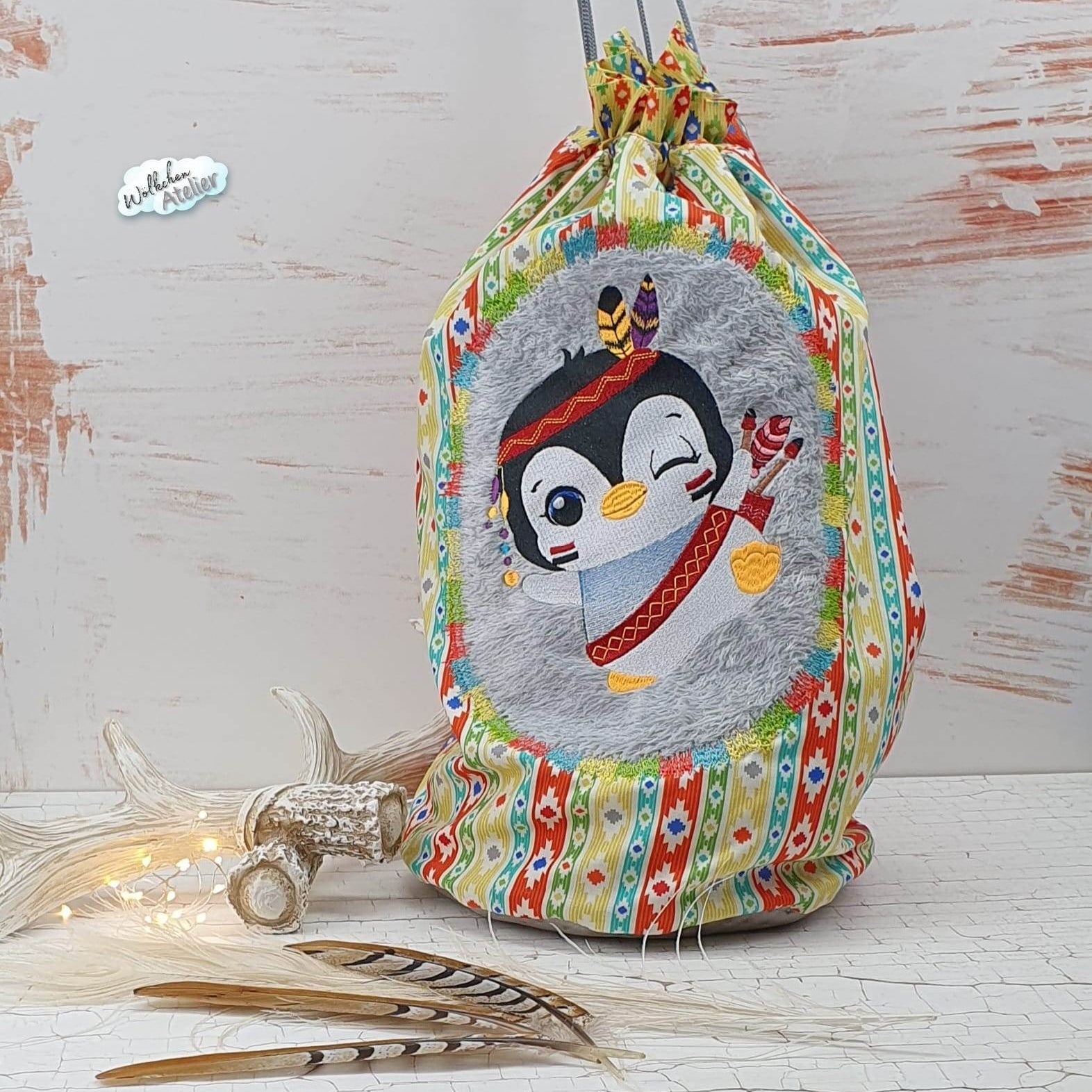 Pinguin Stickdatei – fröhliches Motiv für Kinderkleidung & Geschenke - Sewando