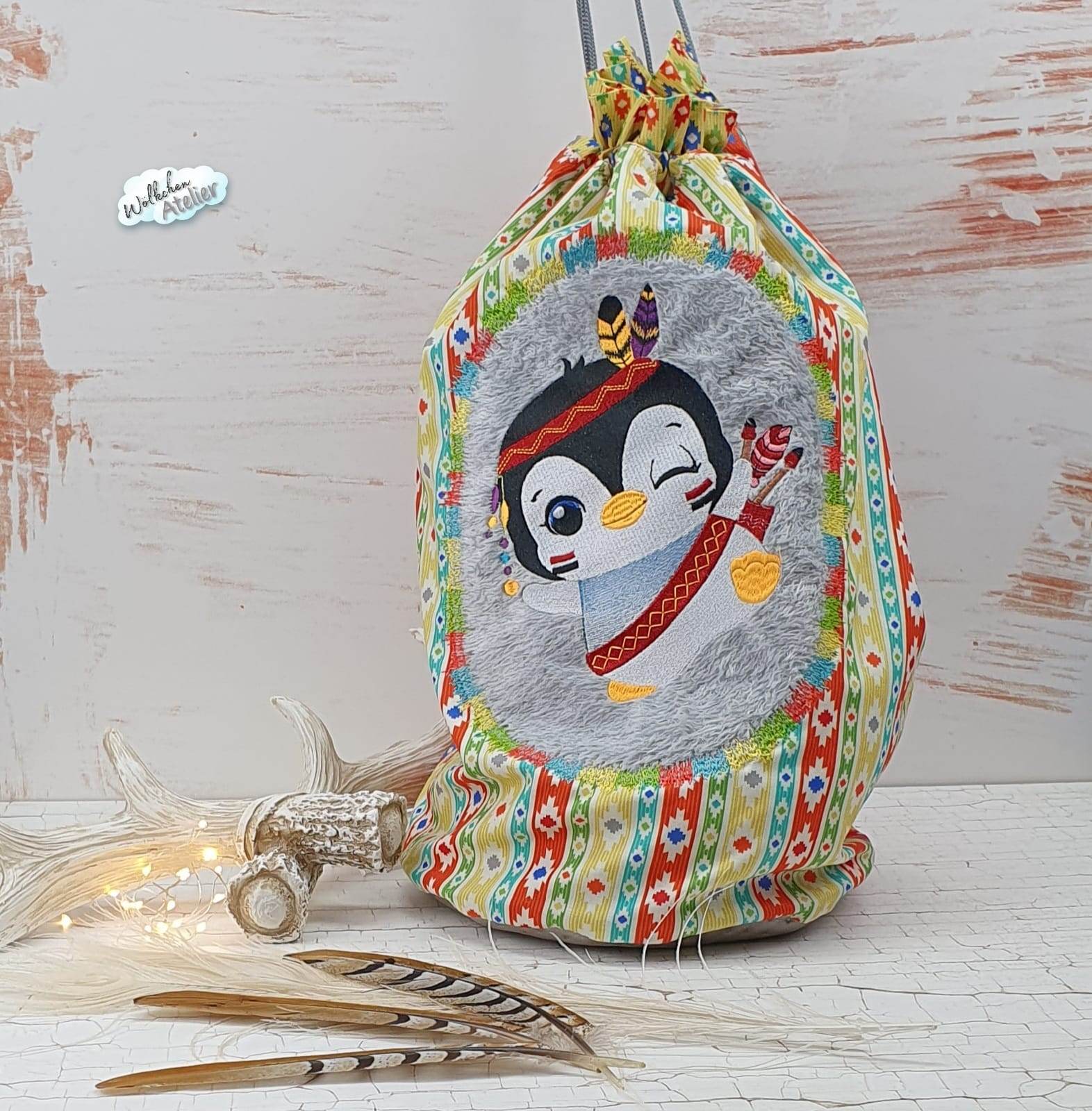 Pinguin Stickdatei – fröhliches Motiv für Kinderkleidung & Geschenke - Sewando
