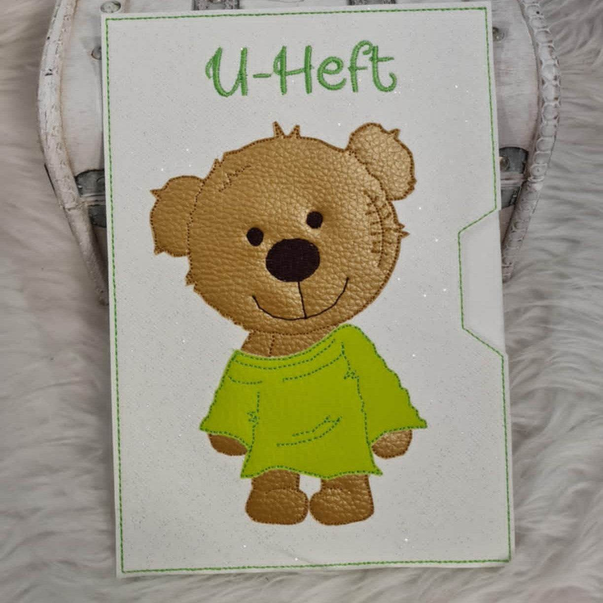 Stickdatei Teddy Boy U-Heft Impfpass In the Hoop Set 751 - Sewando