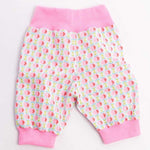 Digitales Baby Schnittmuster Download Haremhose Nähanleitung Mehrere Größenoptionen Neugeborene bis Kleinkind Design Einfache DIY Anleitung Elastischer Bund Detail Bündchen Knöchelstil Perfekte Handgemachte Geschenkidee Komplette Fotoanleitung Paket Handarbeitsprojekt