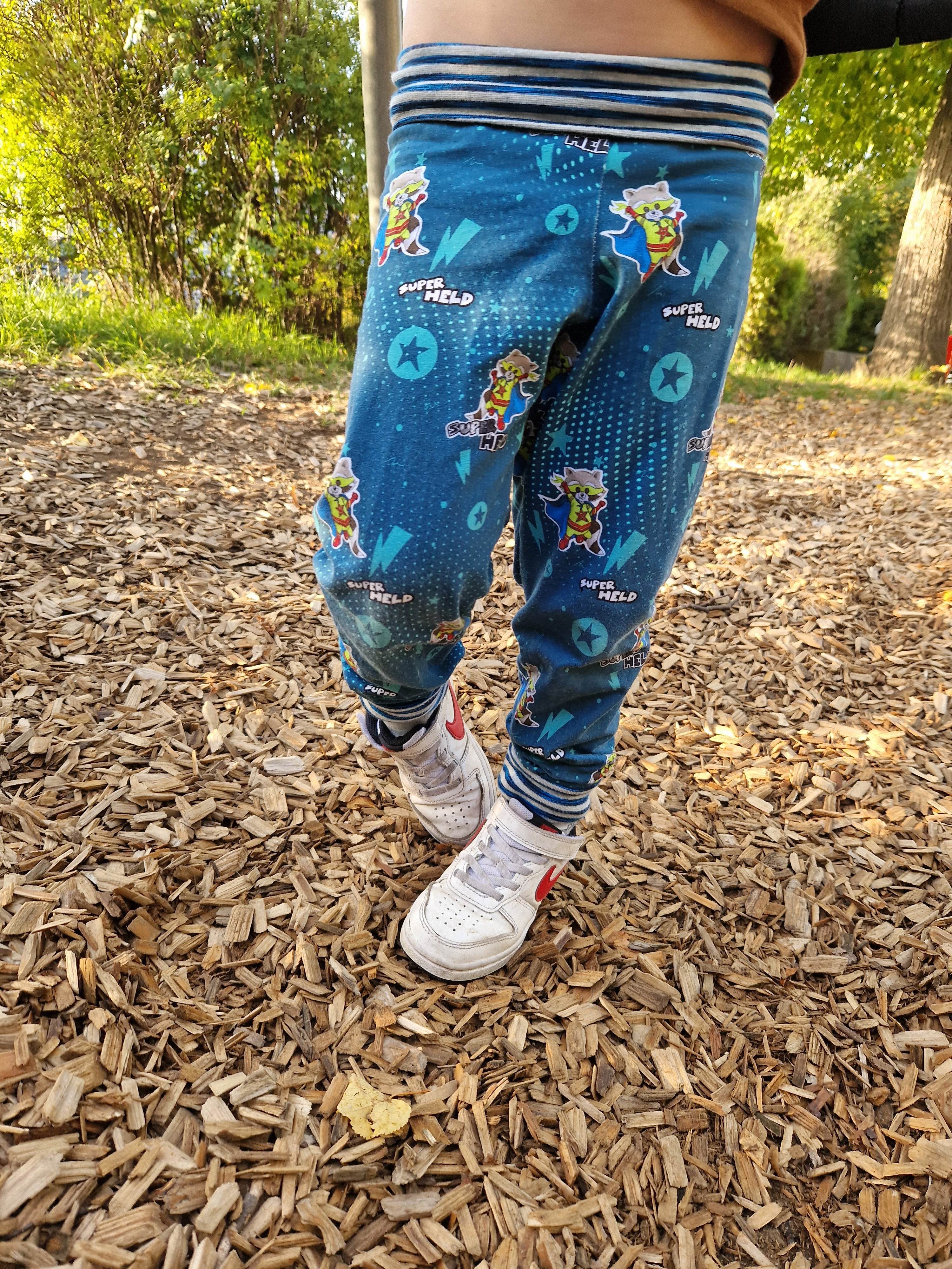 Schnittmuster Basic Joggingshose Hose für Jungen Gr. 74-164 - Sewando