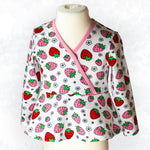 Schnittmuster Becca – Kinderkleid oder Shirt mit Wickeloptik aus Jersey Gr. 86-158 - Sewando