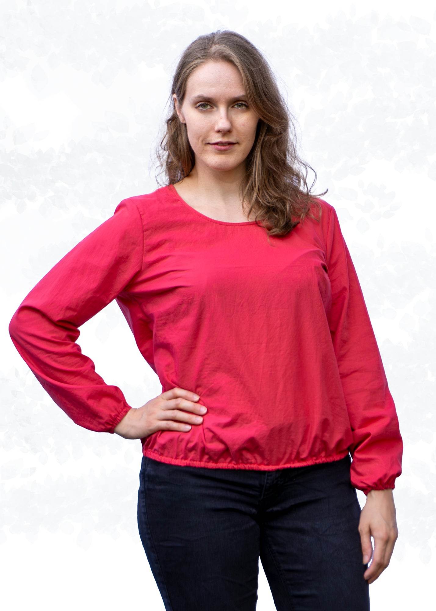 Schnittmuster Becky – Lockere Bluse mit Passe & Brustabnähern Gr. 34-50 / BU 80-116 - Sewando
