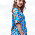 Schnittmuster Becky – Lockere Bluse mit Passe & Brustabnähern Gr. 34-50 / BU 80-116 - Sewando