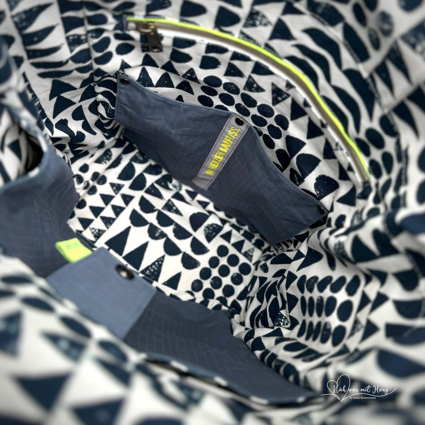 Schnittmuster Rolltop Rucksack Torben Nähanleitung - Sewando