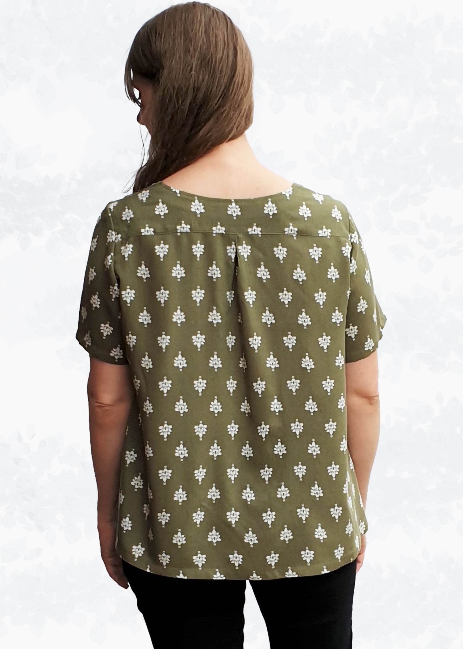 Schnittmuster Betty – Bluse mit Falten & Kellerfalte in 4 Ärmellängen Gr. 34-50 / Bu 80-116 - Sewando