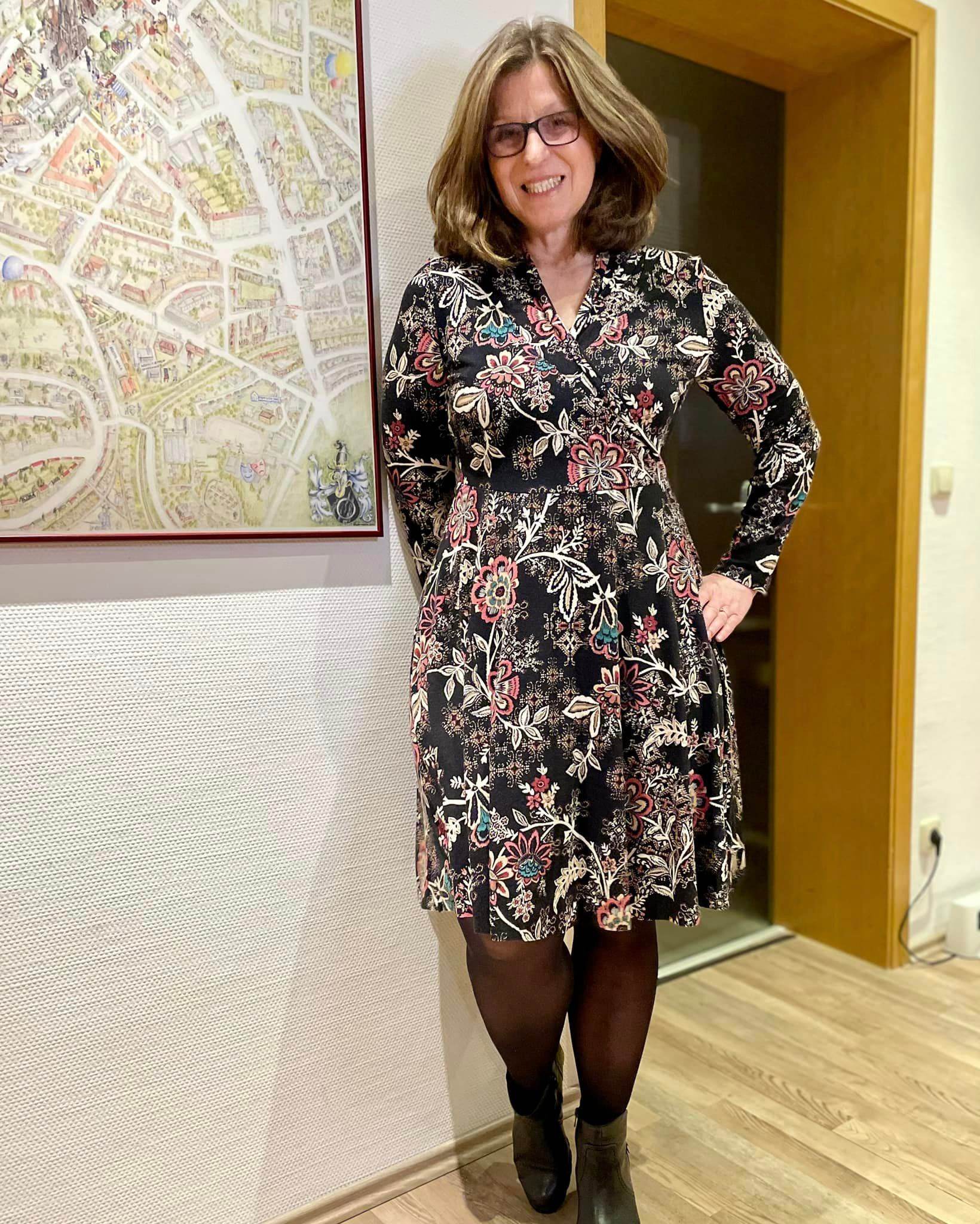 Schnittmuster Kleid Skub Gr. 32-50 - Sewando
