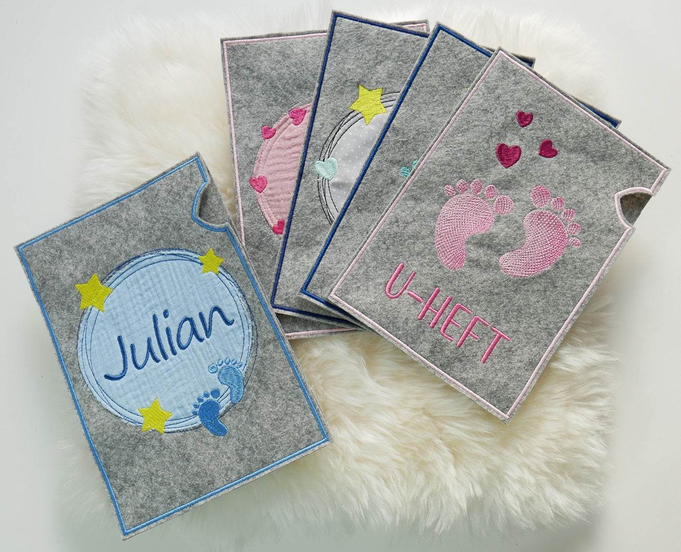 Stickdatei Set U-Heft Hüllen Blanko-Doodle-Rahmen und Babyfüße - Sewando