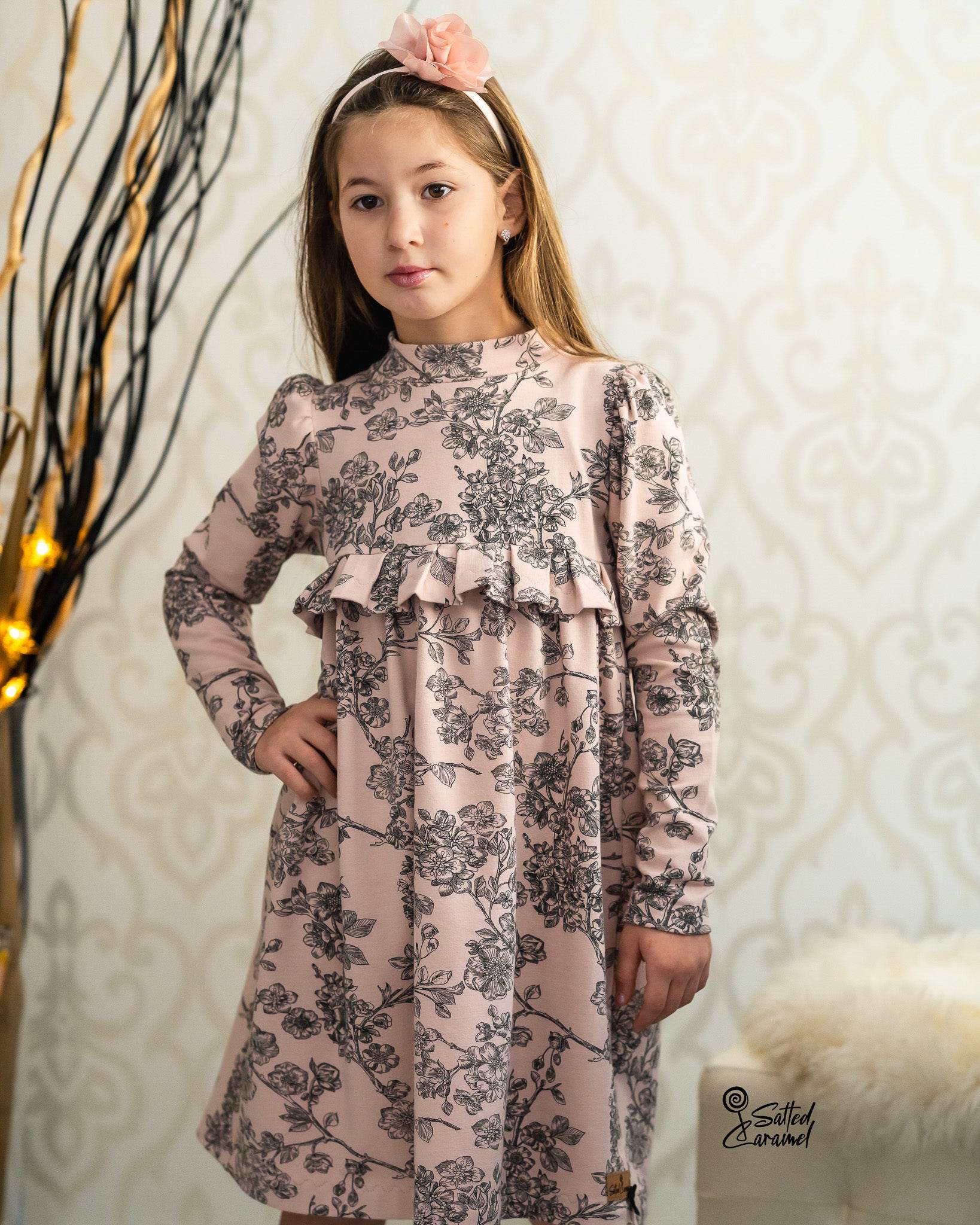 Schnittmuster Rüschenkleid Wini Maxi Gr. 104-146 - Sewando