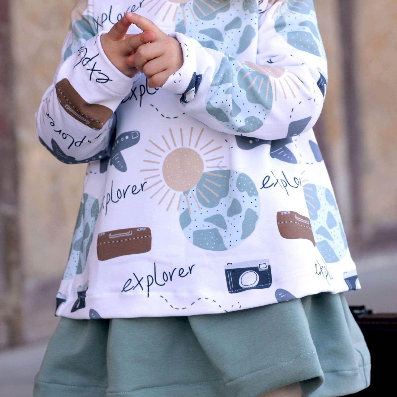 Cardigan Marie – Schnittmuster für Kinderjacke mit Rückenknopfleiste Gr. 86-146 - Sewando