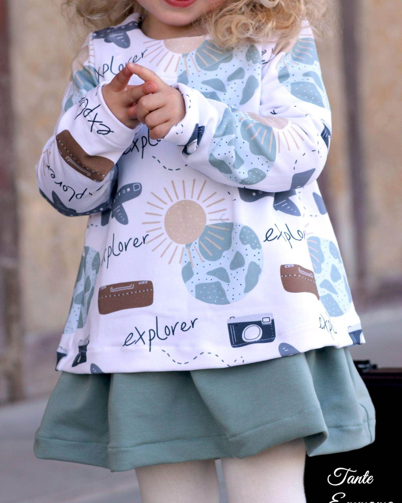 Cardigan Marie – Schnittmuster für Kinderjacke mit Rückenknopfleiste Gr. 86-146 - Sewando