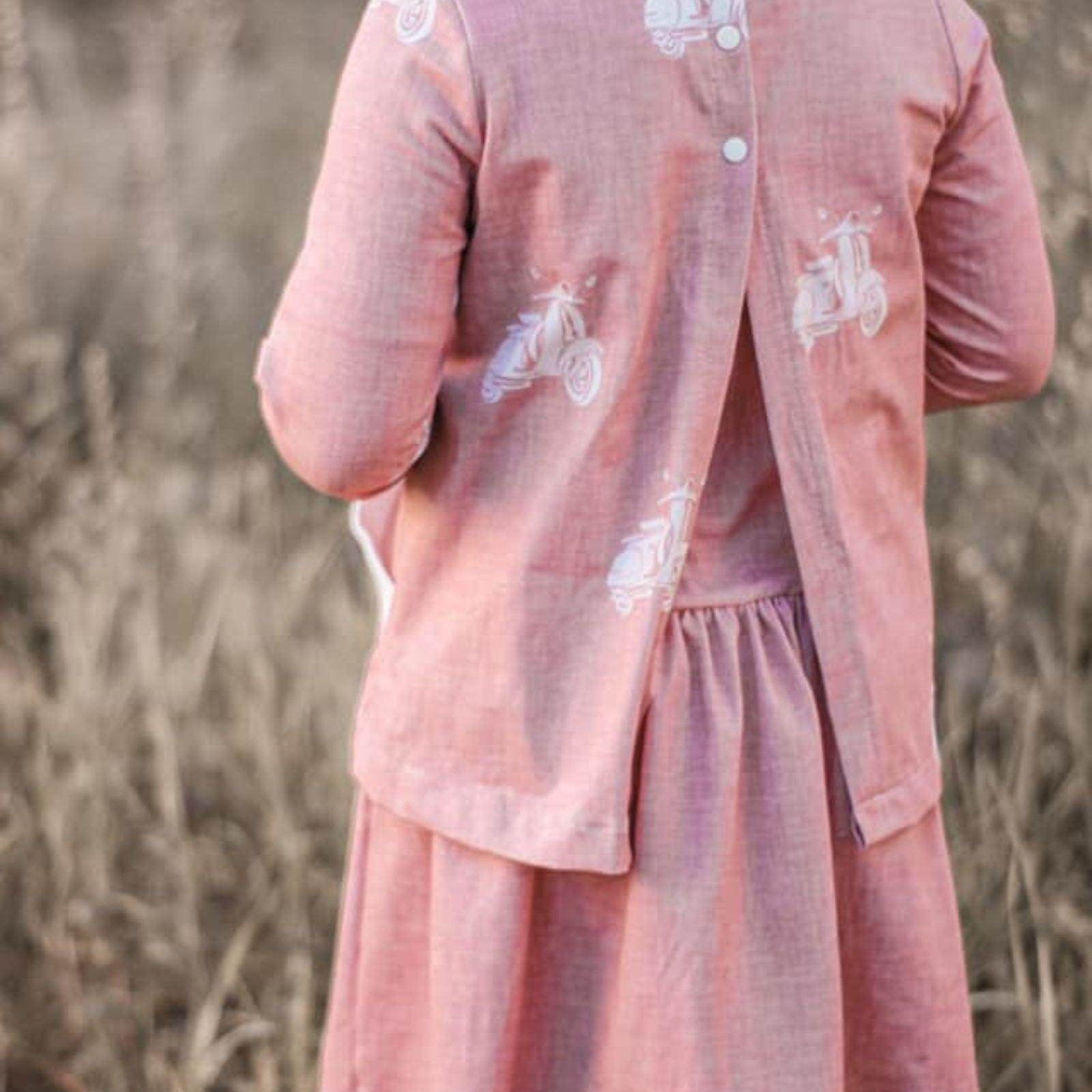 Cardigan Marie – Schnittmuster für Kinderjacke mit Rückenknopfleiste Gr. 86-146 - Sewando