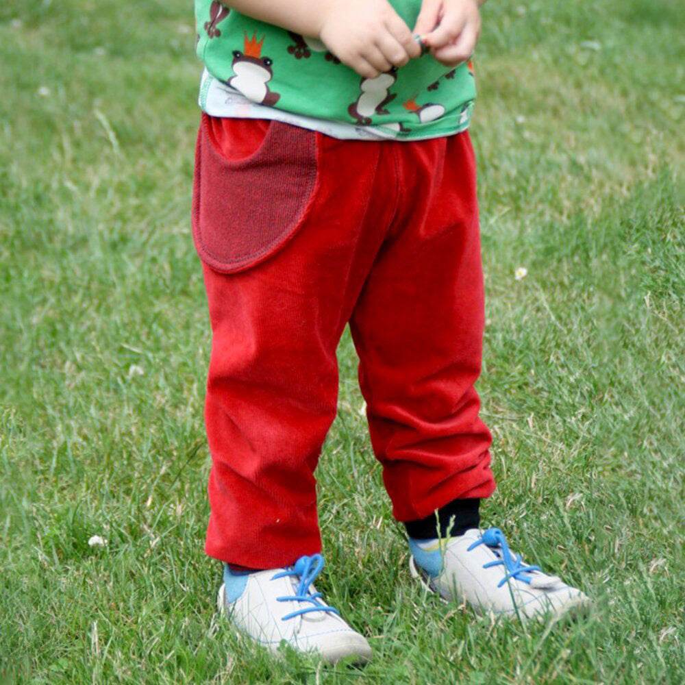 Schnittmuster Näähglück Kinderhose 62/68 - 122/128 - Sewando