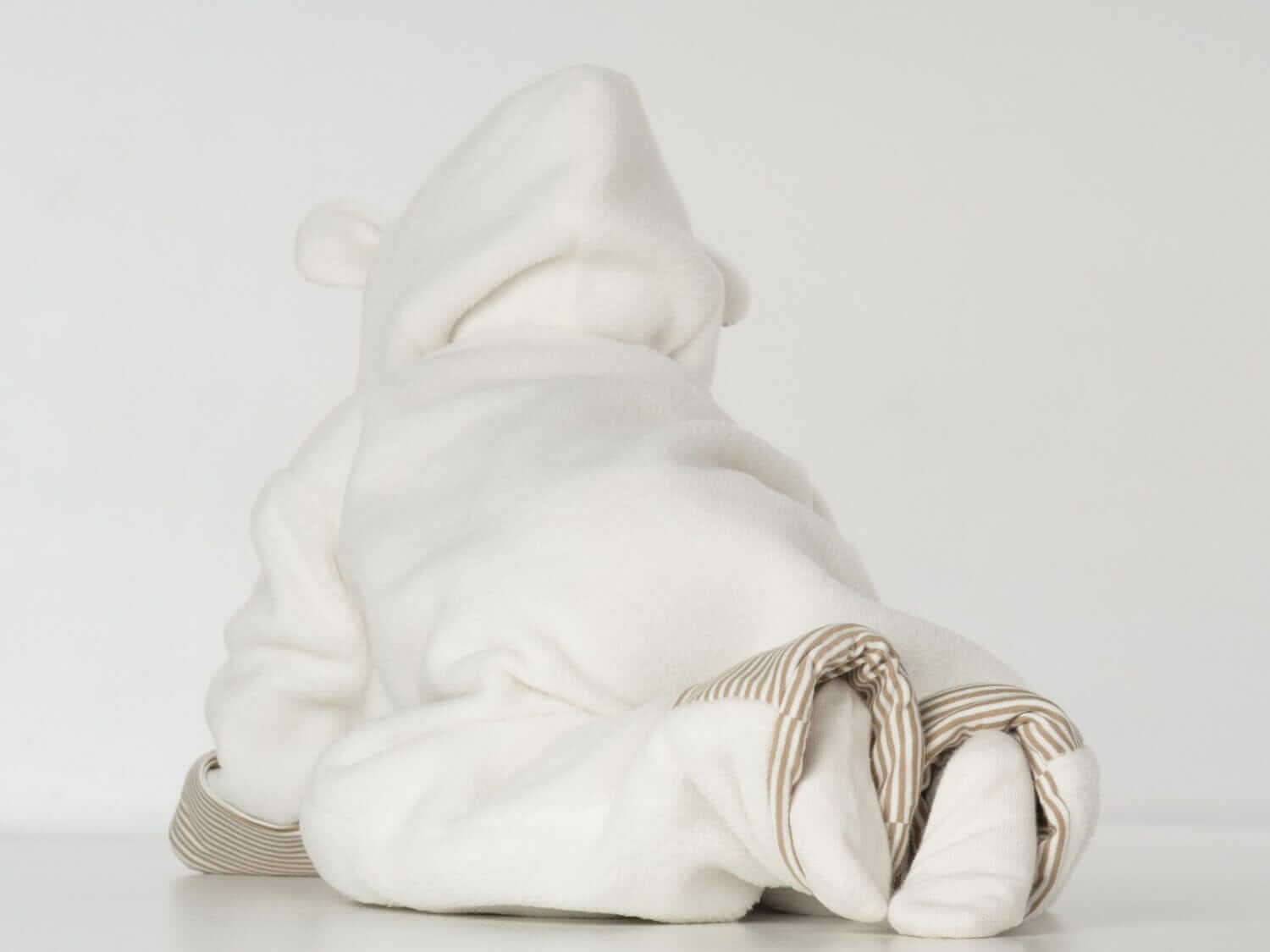Baby Nähmuster Digitaler Download Hooded Strampler Design Säuglingskleidung Nähprojekt PDF Format Komplette Anleitung Zwei Stilvarianten Neugeborenen bis Kleinkind Größen Moderne Baby Kleidung Design Einfacher Nähplan Professionelles Schnittmuster Layout