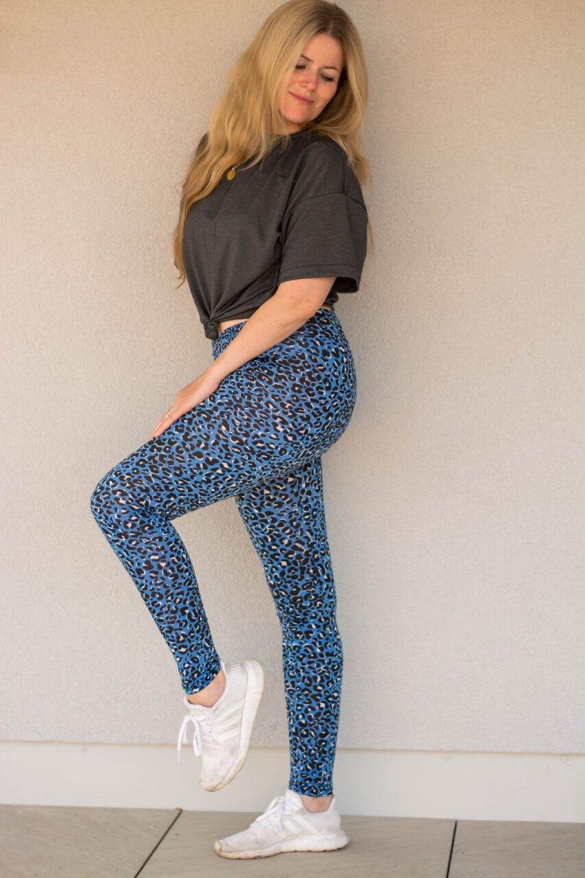 Schnittmuster CL*OVELY LEGS WOMAN 34-56 - Sewando