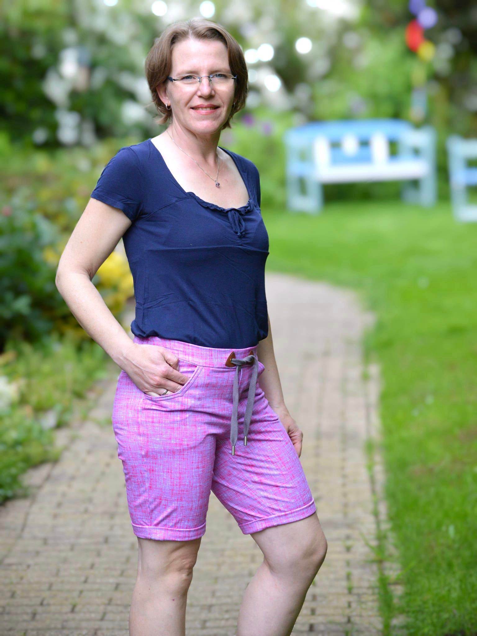 Schnittmuster Sommerhose kurze Hose Shorts Stacey für Damen Gr. 32-48 - Sewando