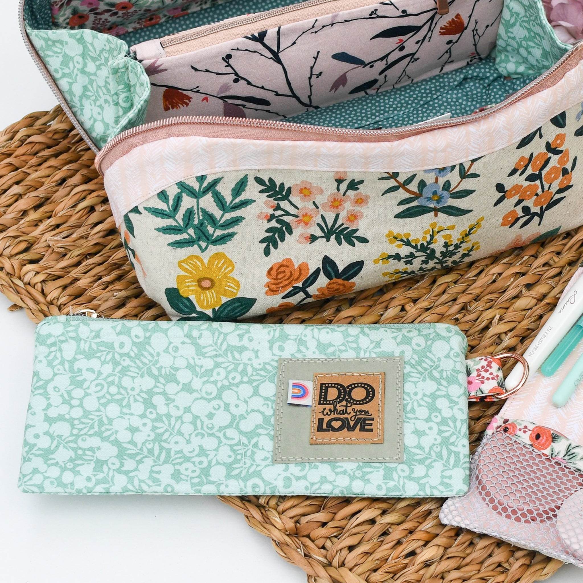 ohKristini * Freebook - Schnittmuster * Pochette / Schmink- / Zusatz - Täschchen - Sewando