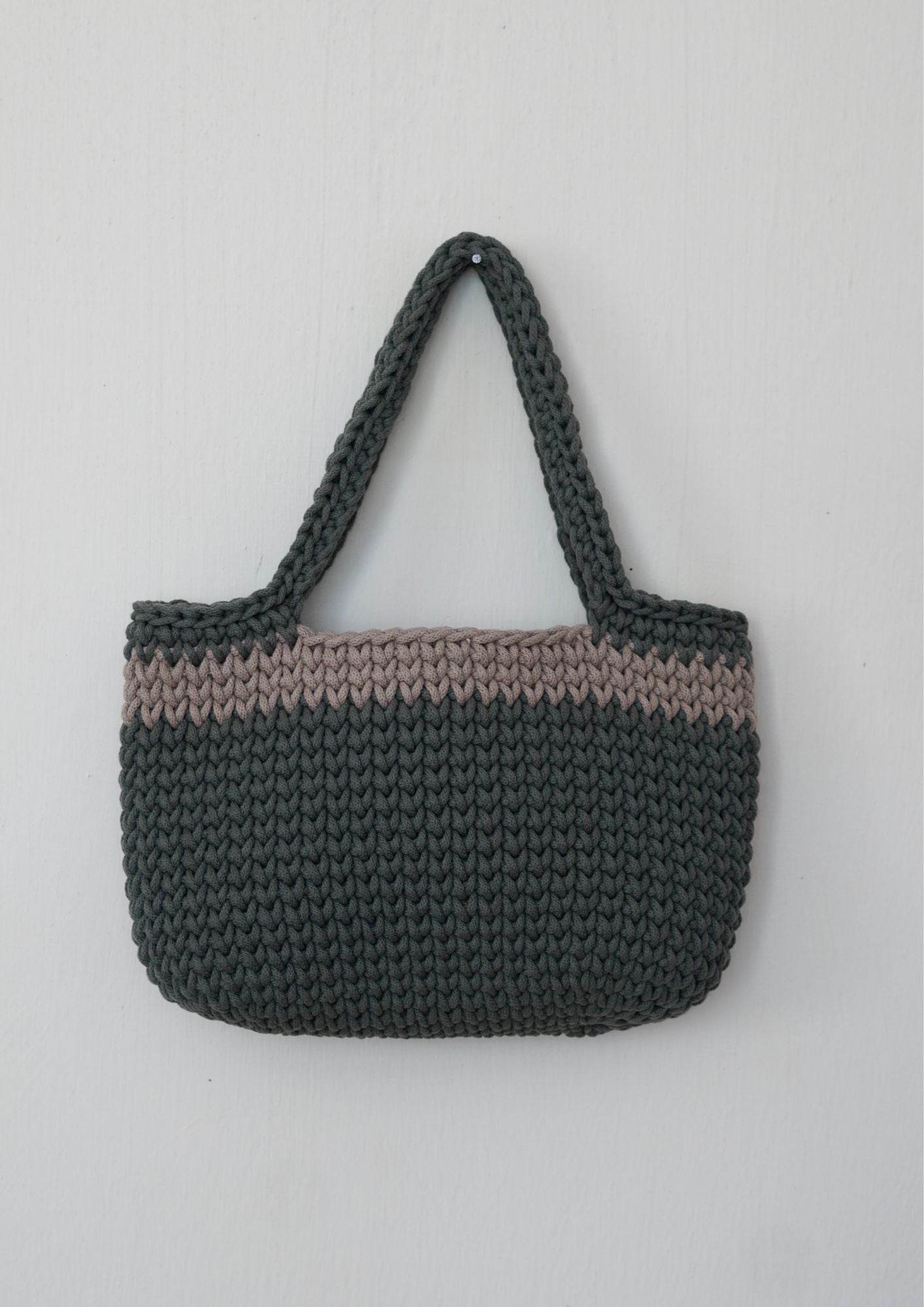 PDF DEUTSCHE Häkelanleitung Tasche Shopper Umhängetasche, Schultertasche, Strandtasche, Einkaufstasche - Sewando