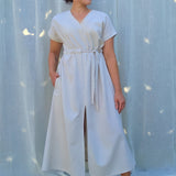 Maxikleid Schnittmuster PDF – Kleid mit V-Ausschnitt, Taschen & Schlitz | Größen 34–50