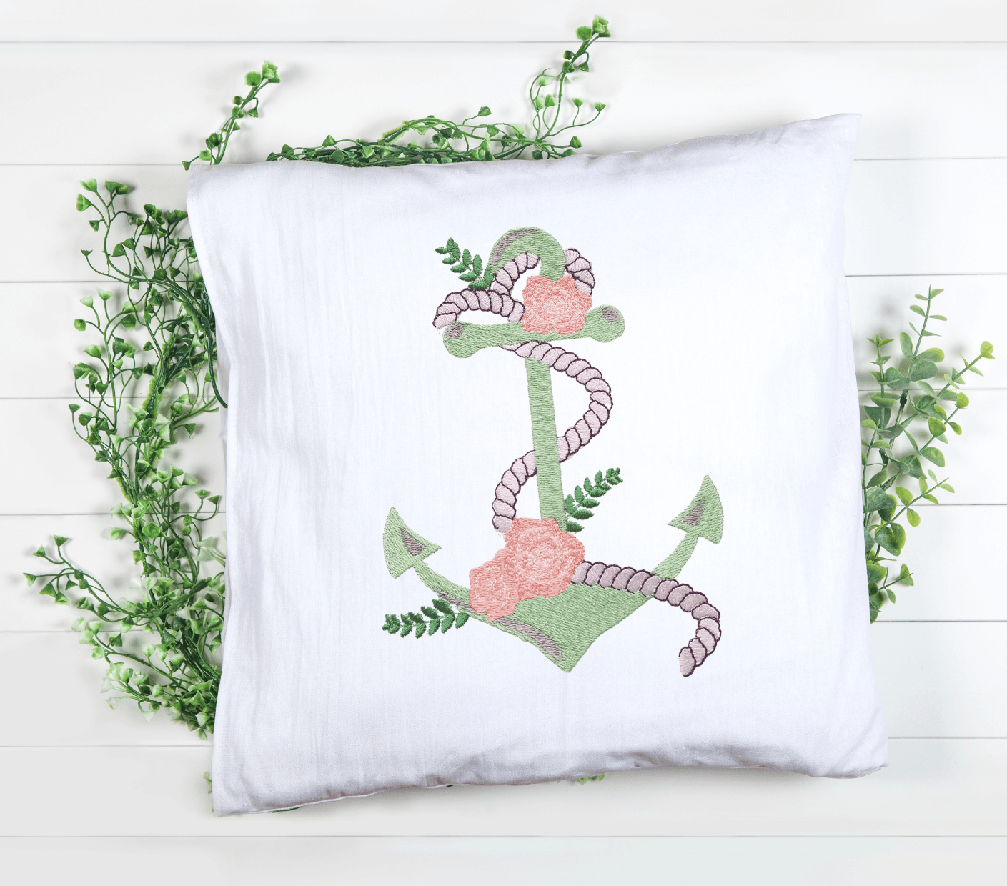 Anker Stickdatei – Maritimes Motiv mit Blumen und Seil - Sewando