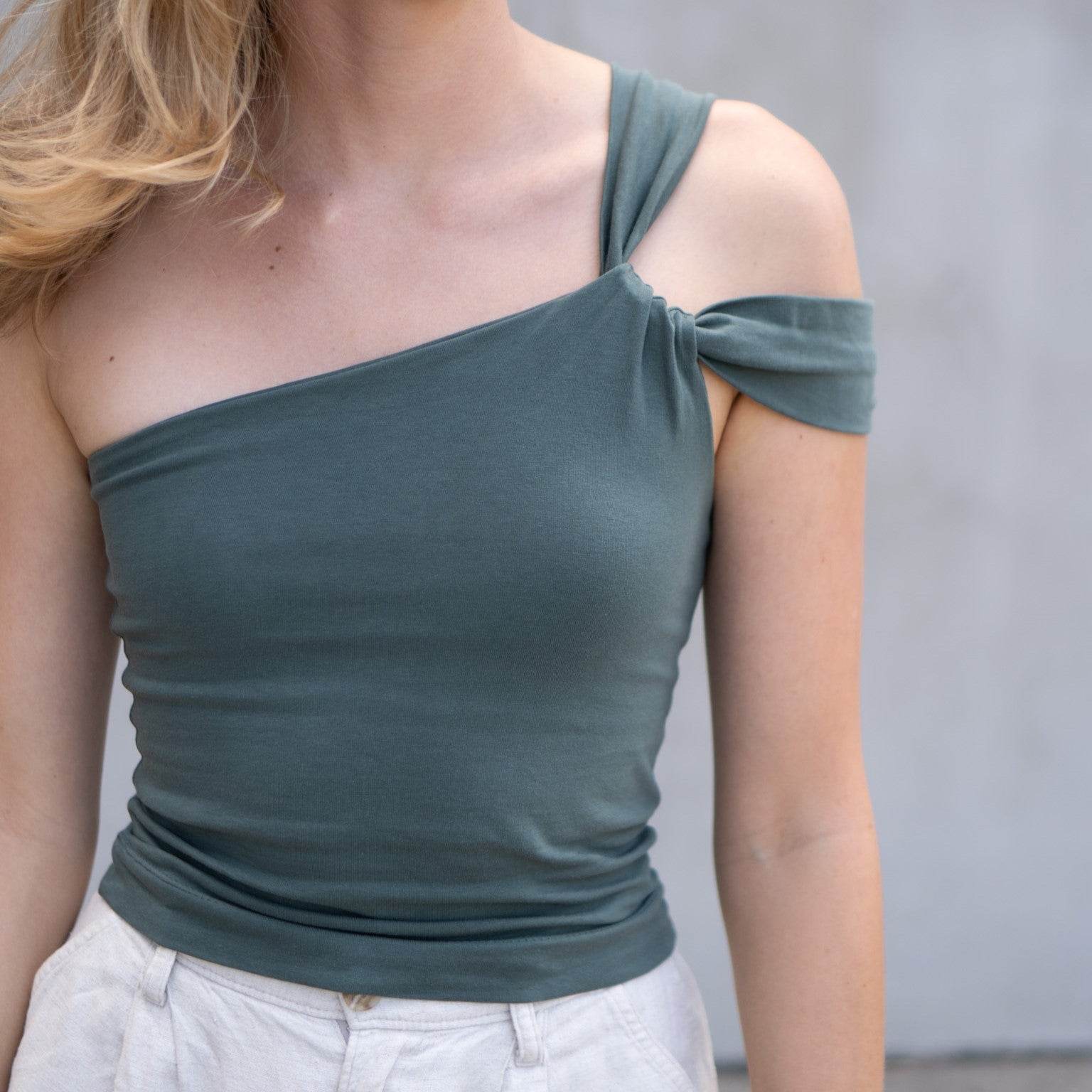 Asymmetrisches One-Shoulder Top - EDDA - Gr. 32 - 54 - Sewando