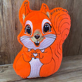 Eichhörnchen Stickdatei | Squirrel Embroidery File | ITH Plüschtier Fritzi | 16x26 Rahmen | Sofort-Download