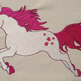 Einhorn Stickdatei, verspielter Märchencharme für deine Stickmaschine