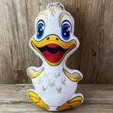 ITH Plüschtier „Ente Duggy“ | Für 16x26 Rahmen | In-the-Hoop Plushie | Stickdatei | Embroidery Design | alle Formate | Sofort-Download