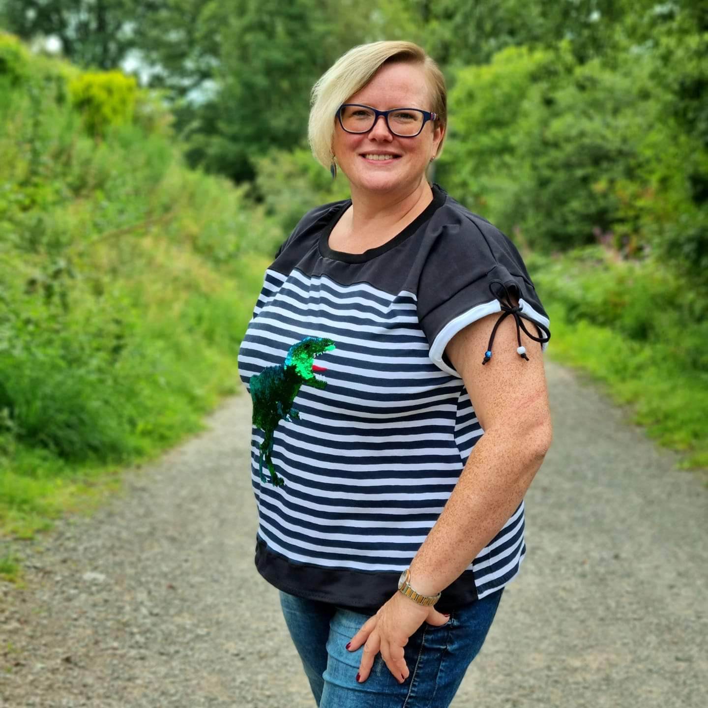 Schnittmuster Miss Sommerglück Shirt Damen Größe 32-54 - Sewando