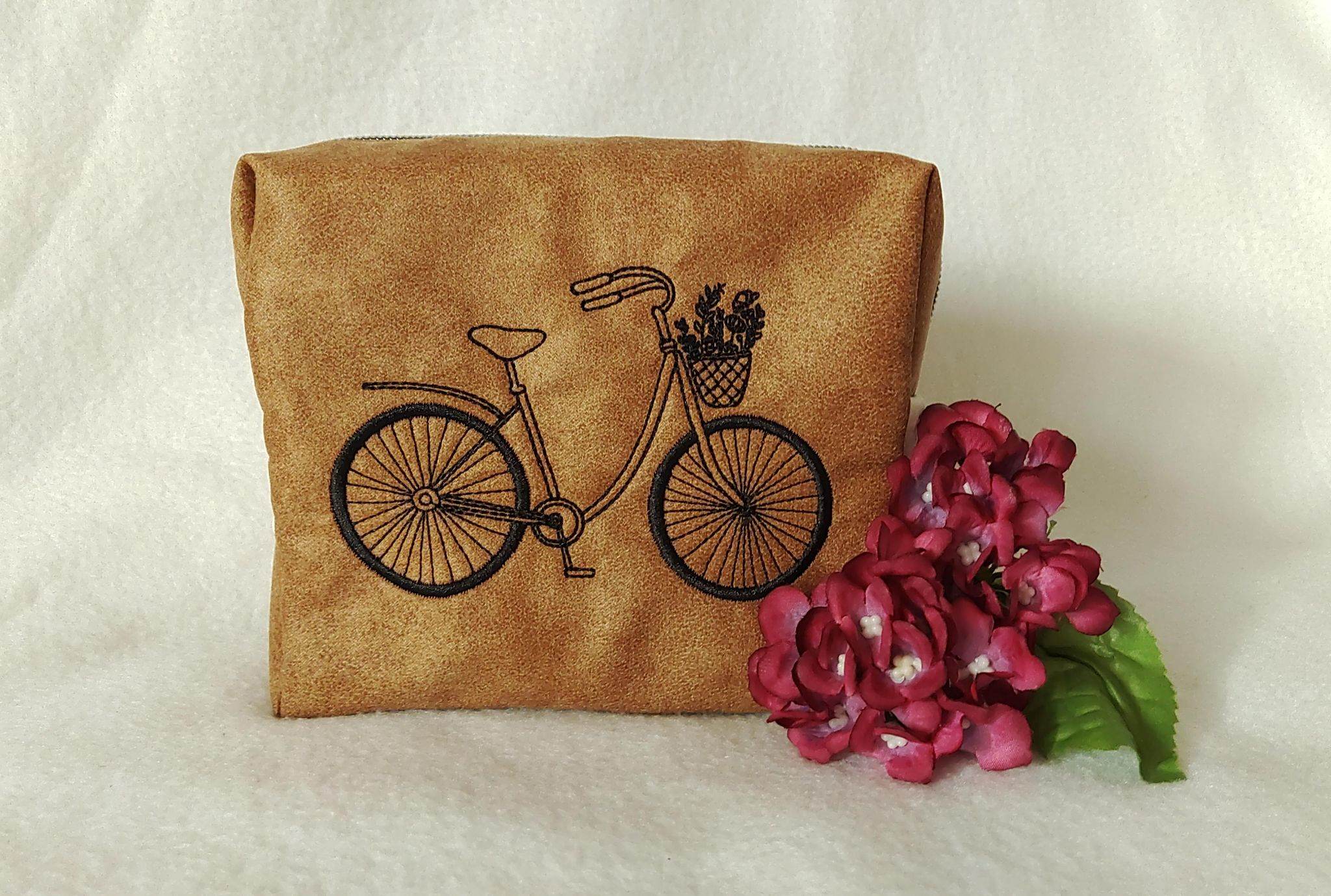 Stickdatei Fahrrad mit Blumenkorb - Sewando