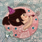 Stickdatei - Partygirl Button - Sewando