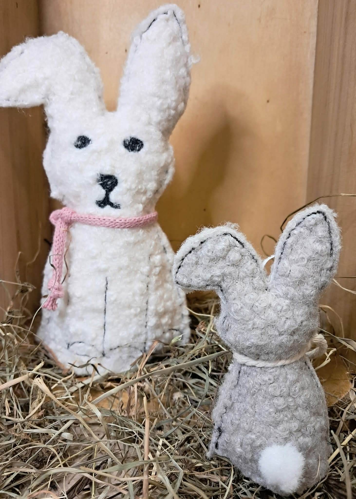 ITH Hasen Set Hase Ostern 3 Größen und 3 Designs Stickdatei - Sewando