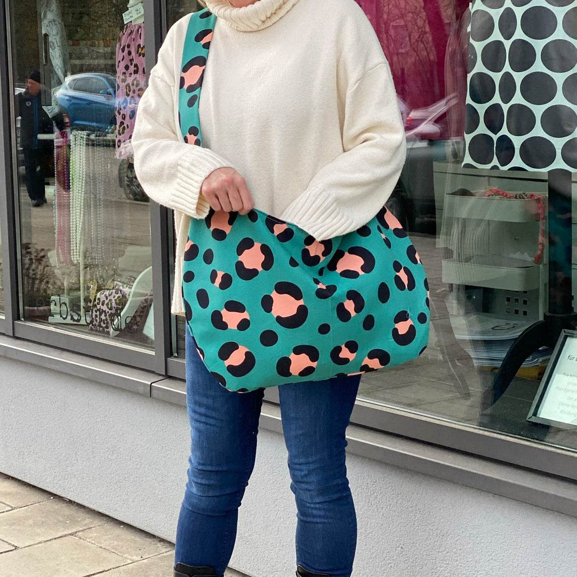 Schnittmuster Große Cross Body Bag Shopper SACO - Sewando