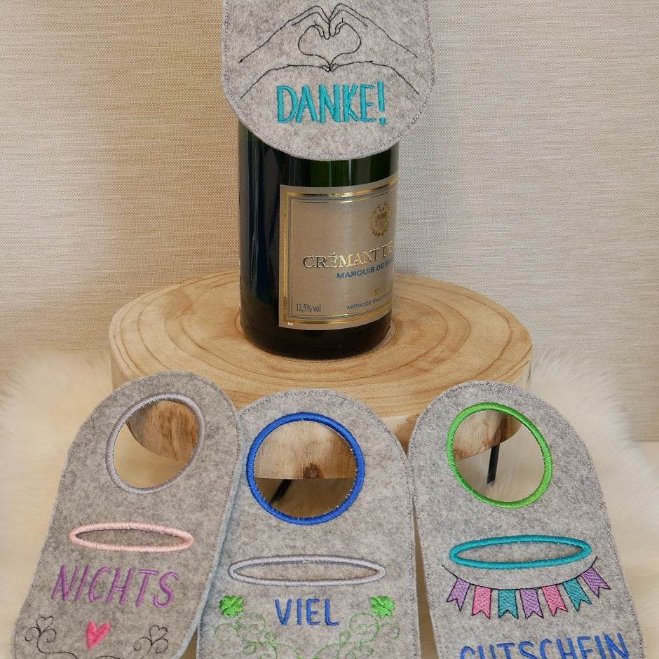 Stickdatei Set Flaschenanhänger Flaschenschürzen Wunscherfüller für Geldgeschenke & Gutscheinhüllen - Sewando