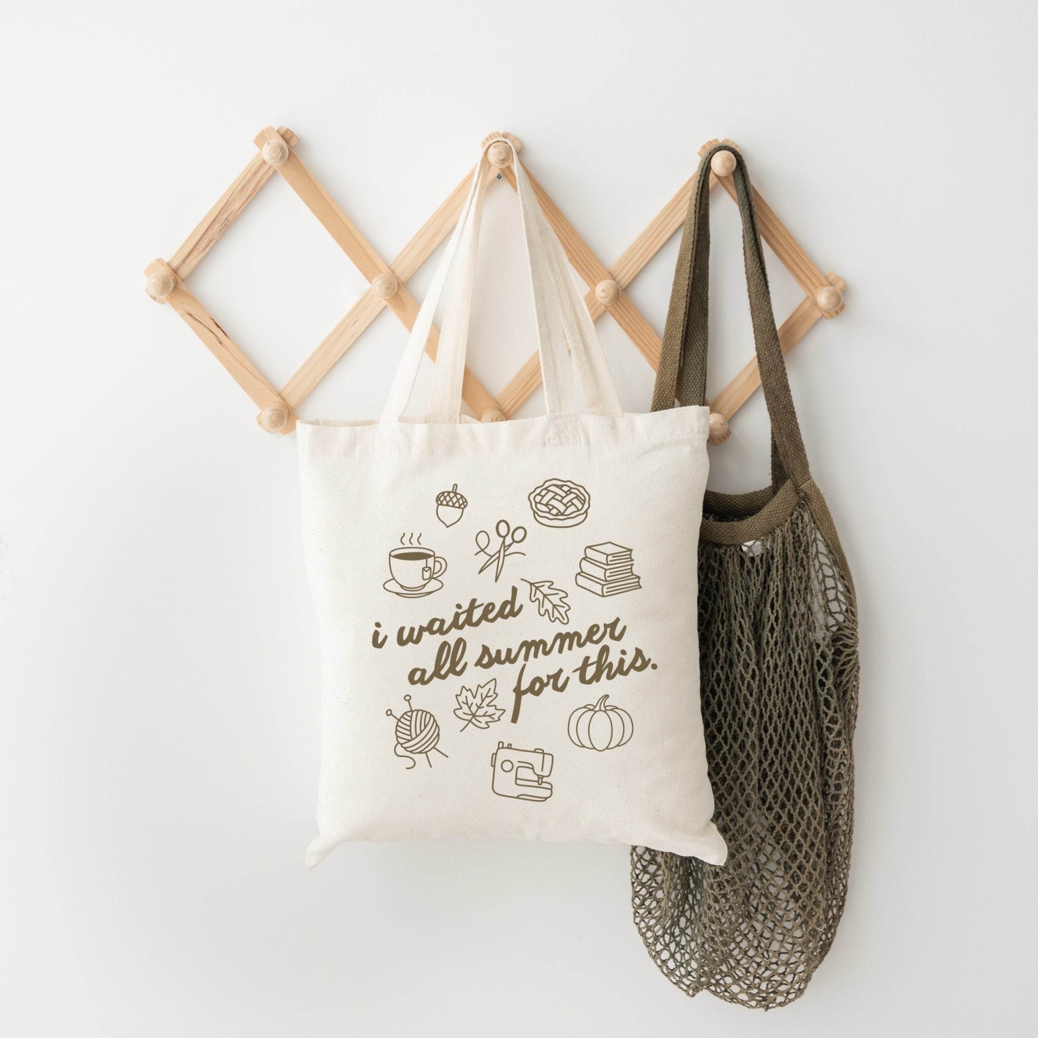 Digitale Plotterdatei – Cozy Vibes | Herbstliches Line Art Design - Sewando