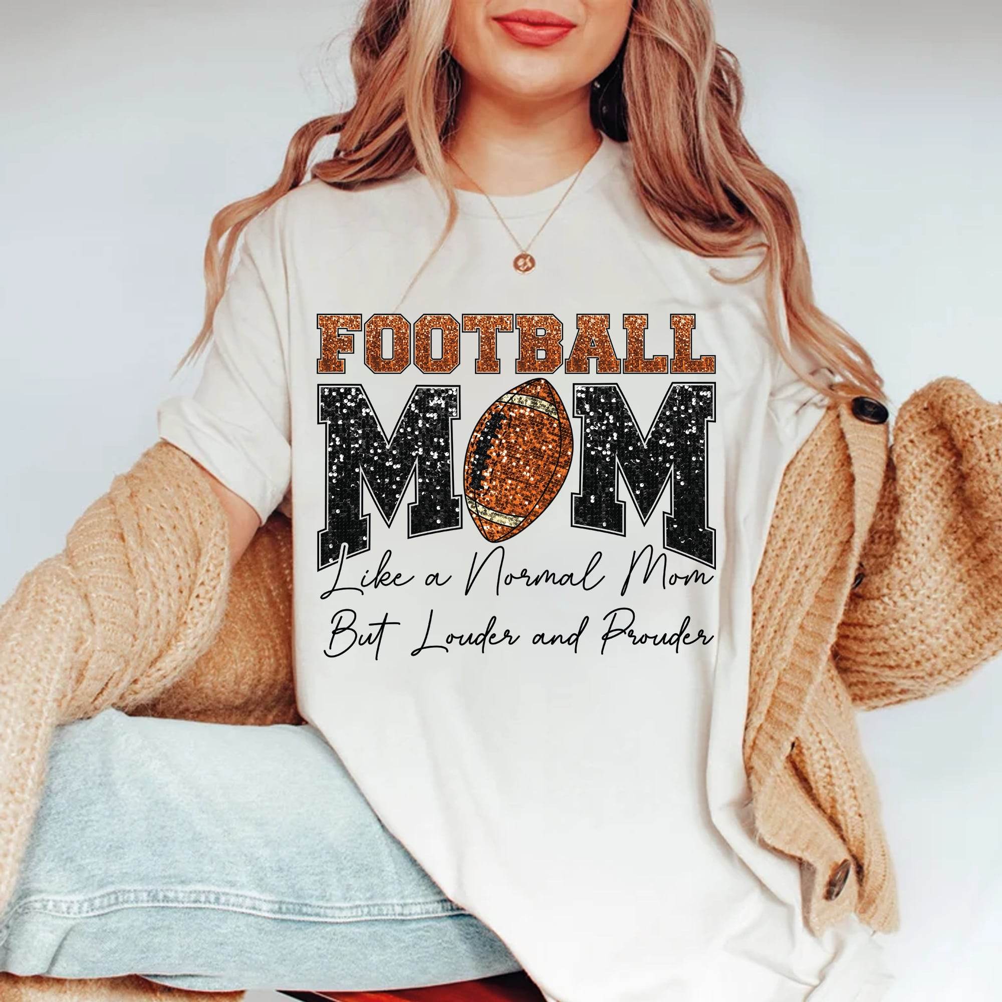 Football Mom – Glitter-T-Shirt Druckmotiv mit Football & Spruch „Louder and Prouder“ - Sewando