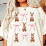 Bügelbild Osterhase mit rosa Schleife – Frühling Design für Shirts & mehr - Sewando